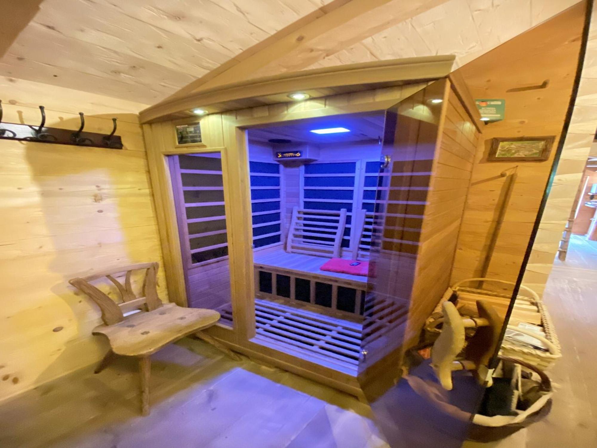 Eco Friendly Chalet Near The Lake In Asten Tittmoning Ngoại thất bức ảnh