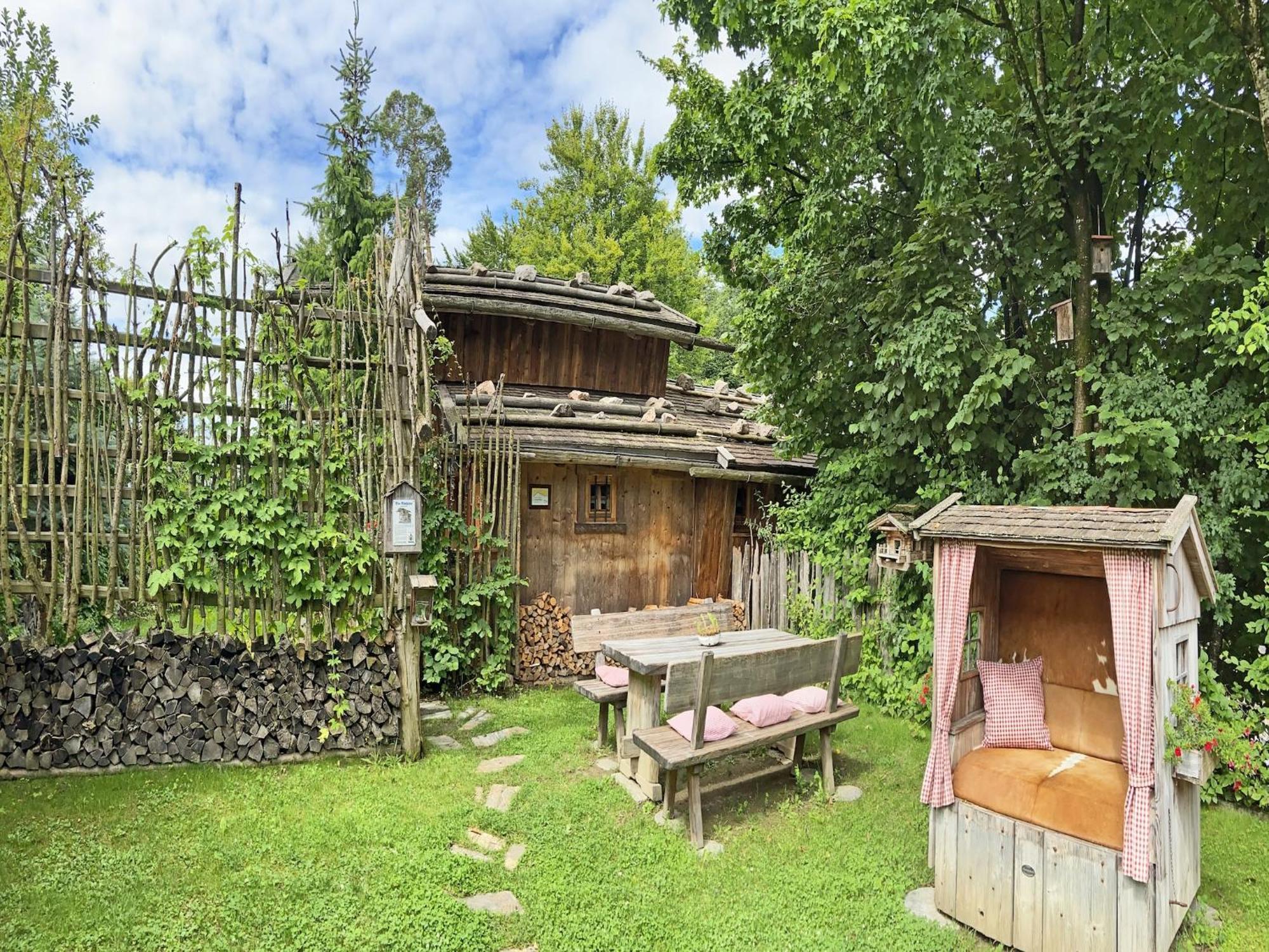 Eco Friendly Chalet Near The Lake In Asten Tittmoning Ngoại thất bức ảnh