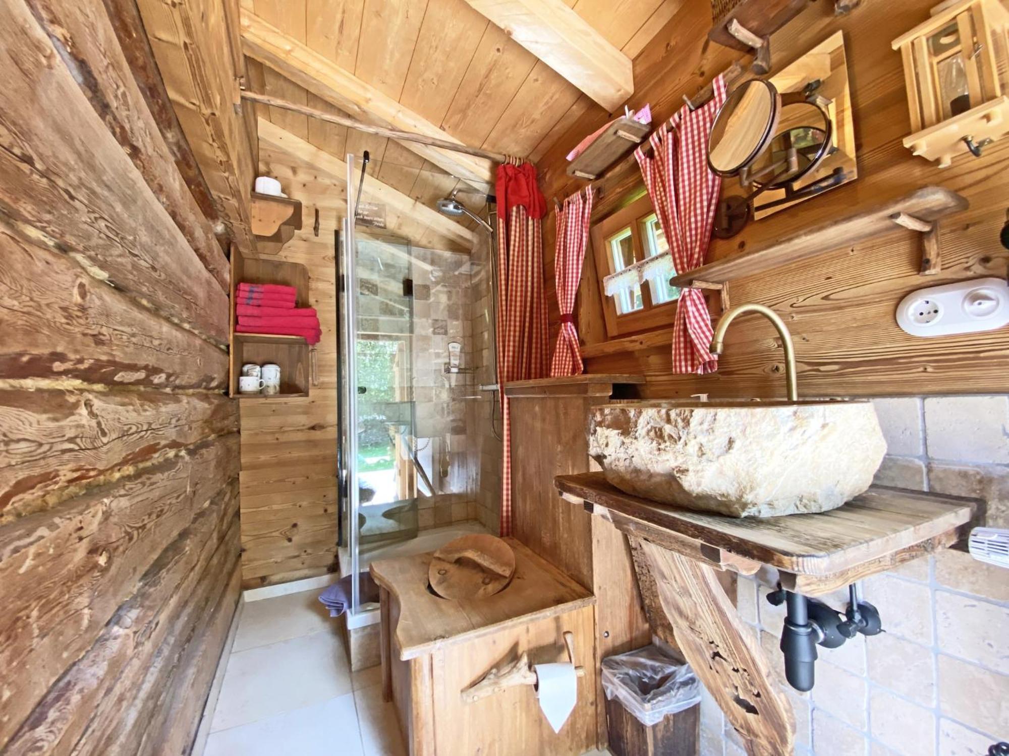 Eco Friendly Chalet Near The Lake In Asten Tittmoning Ngoại thất bức ảnh