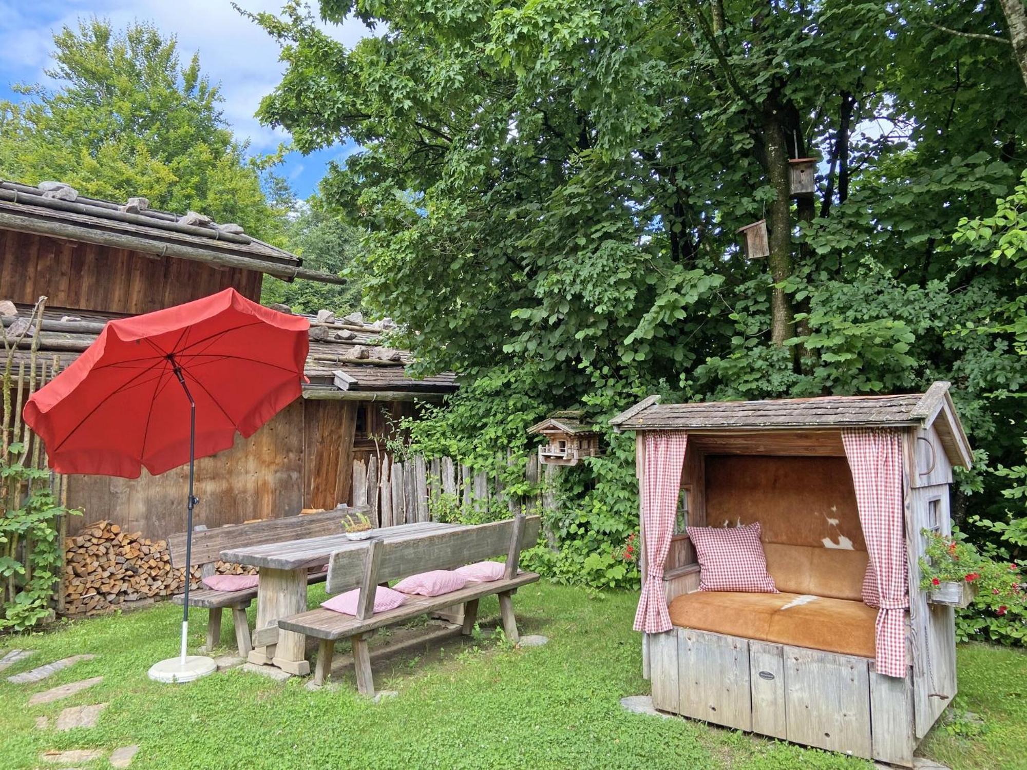 Eco Friendly Chalet Near The Lake In Asten Tittmoning Ngoại thất bức ảnh